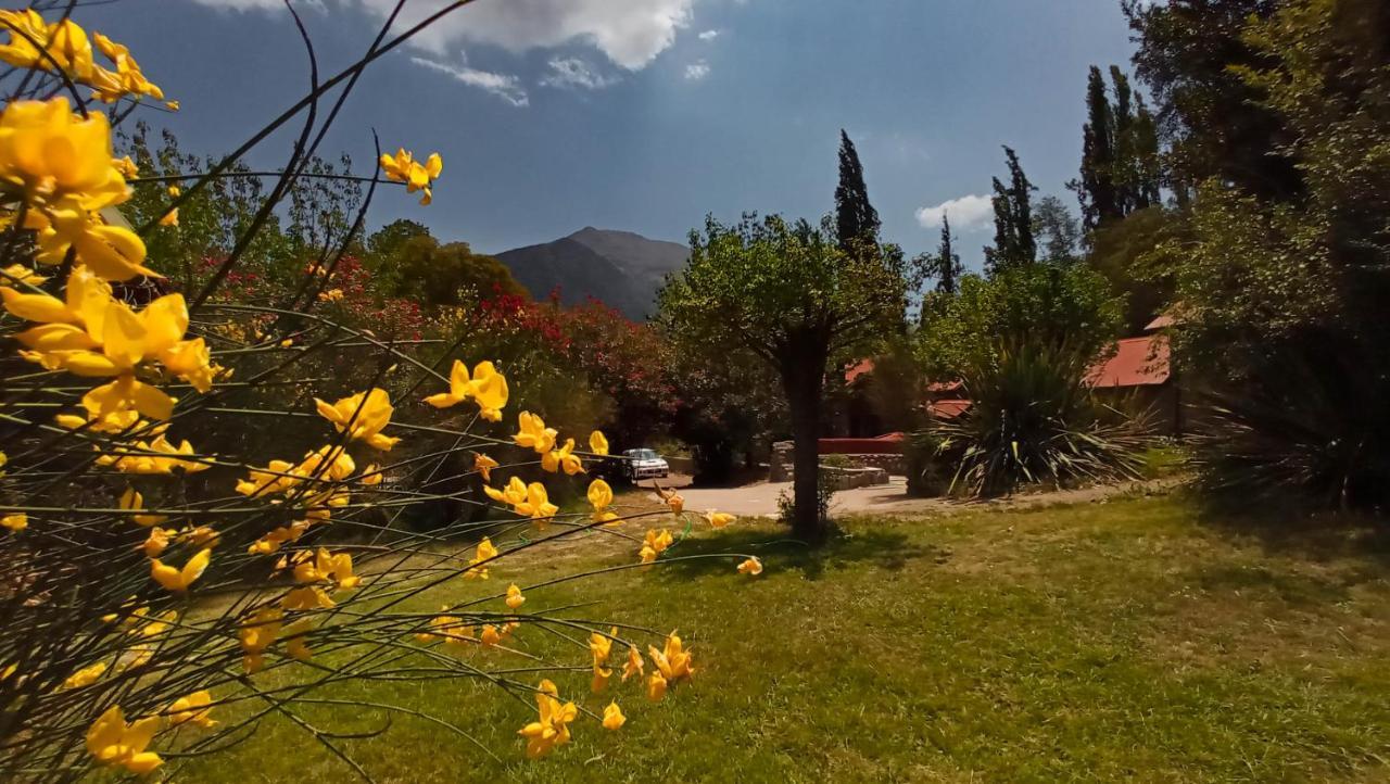 Gasthaus Casa Chalet, Cajon Del Maipo San José de Maipo Exterior foto