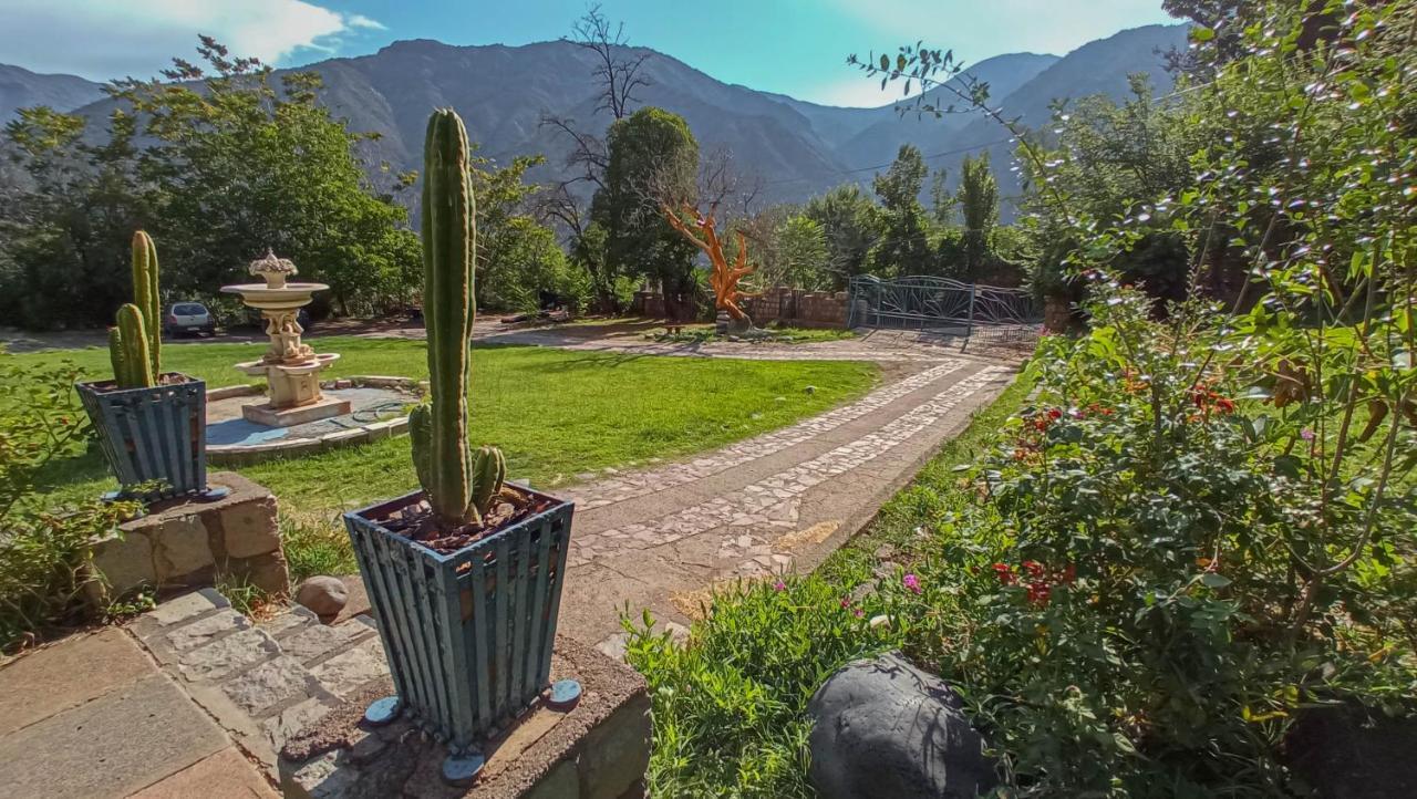 Gasthaus Casa Chalet, Cajon Del Maipo San José de Maipo Exterior foto